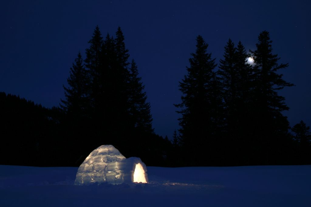 Joyeux Noel dans un igloo au Canada