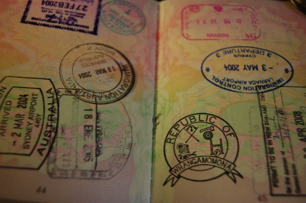 passeport avec le tampon de la republique de Whangamomona en nouvelle zelande