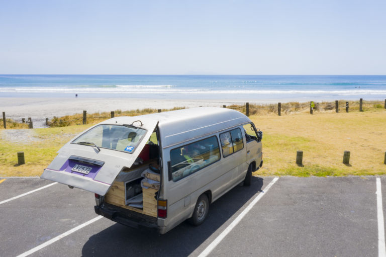 Vanlife : rencontre avec Yuna, sur la route depuis ses 18 ans