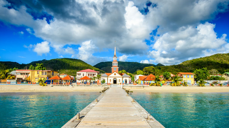 Faut-il s’assurer quand on part en vacances en Martinique ?