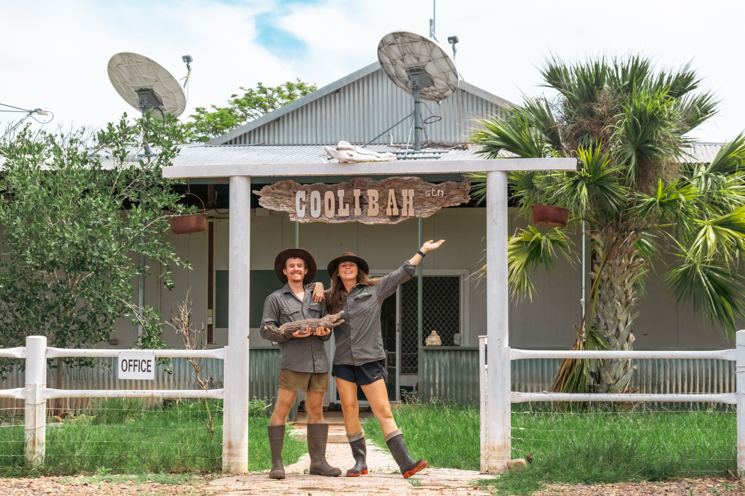 Roxy et Tommy ont travaillé dans une ferme à crocodiles en Australie