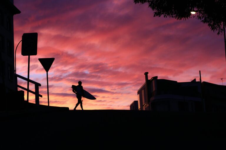 30 000 Français ont obtenu le PVT Australie sur la saison 2023/2024, nouveau record !
