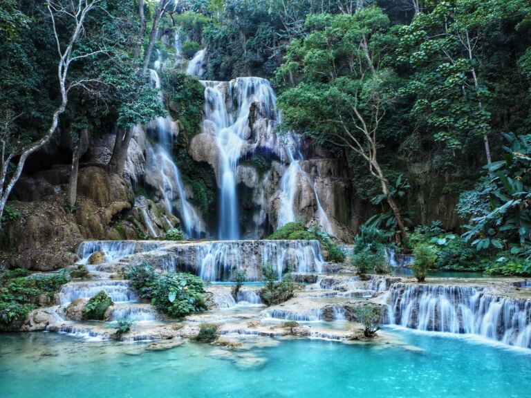 Les chutes de Kouang Si au Laos
